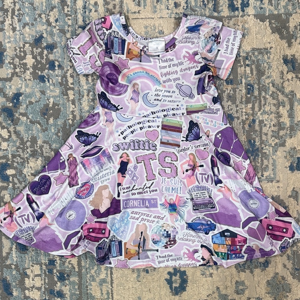 Girls' Purple Graphic Short-Sleeve Twirl Dress